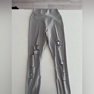 Alo Yoga Light Grey Leggings